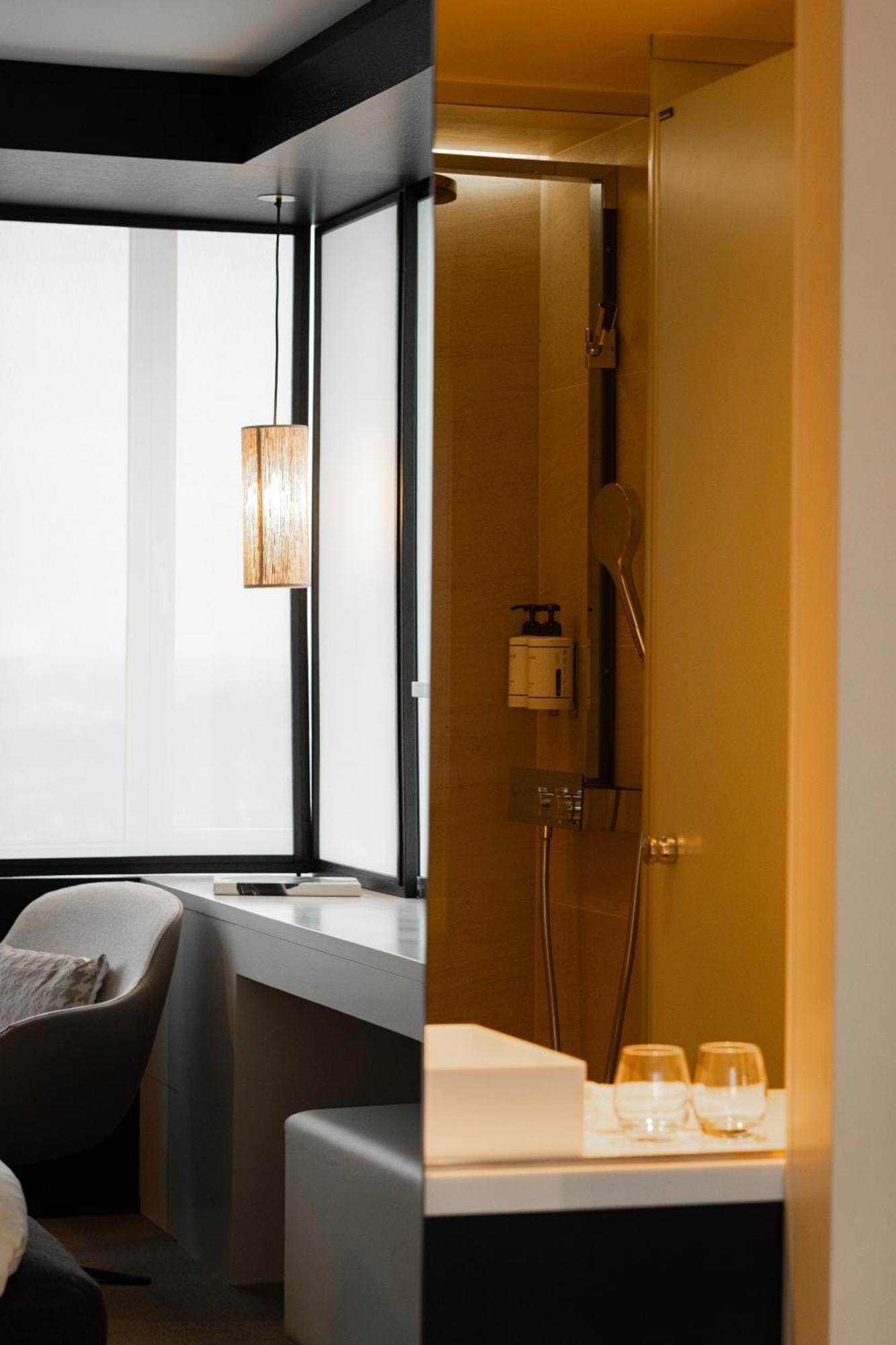 The Hotel Brussels Exterior photo